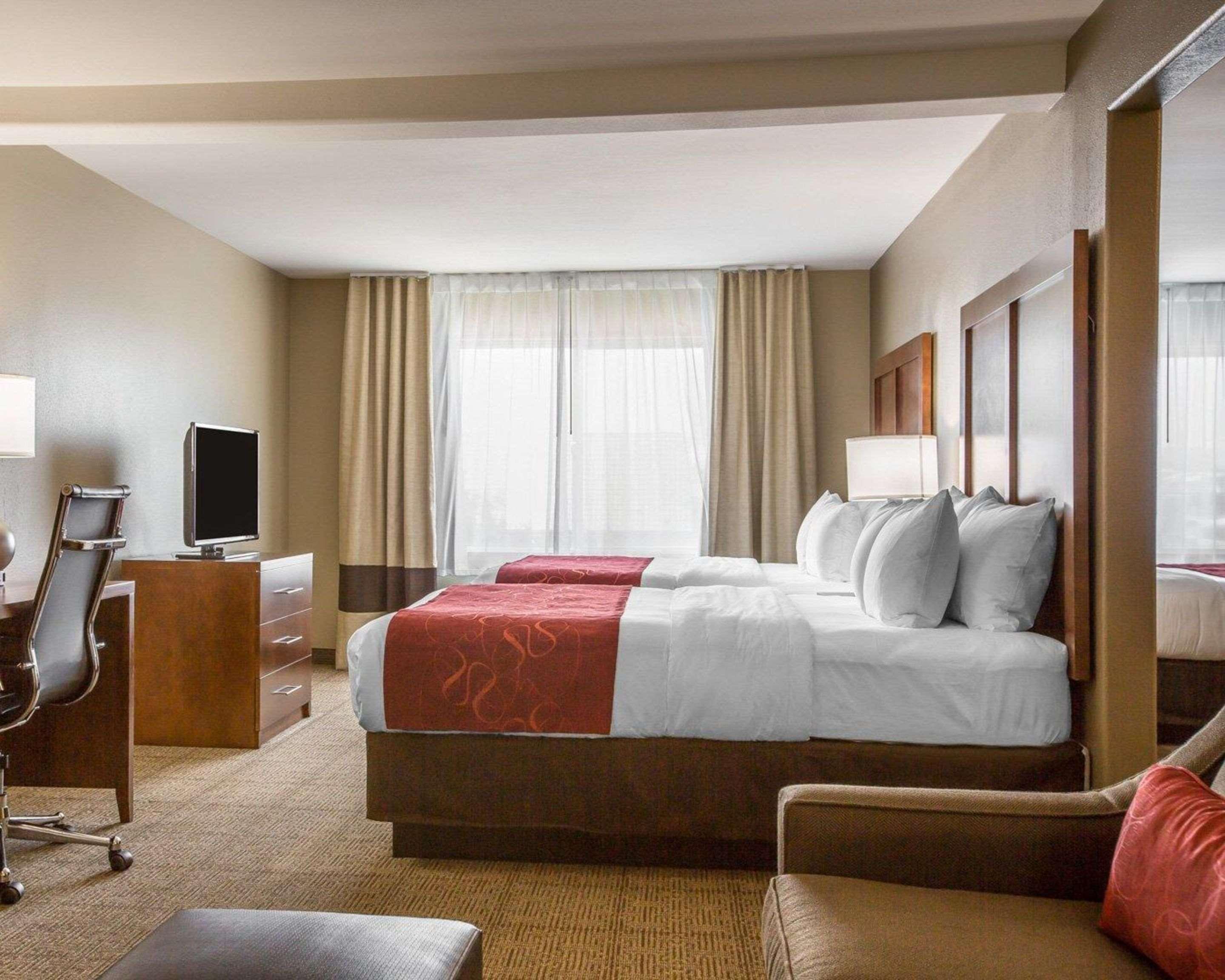 Comfort Suites Victorville-Hesperia Экстерьер фото