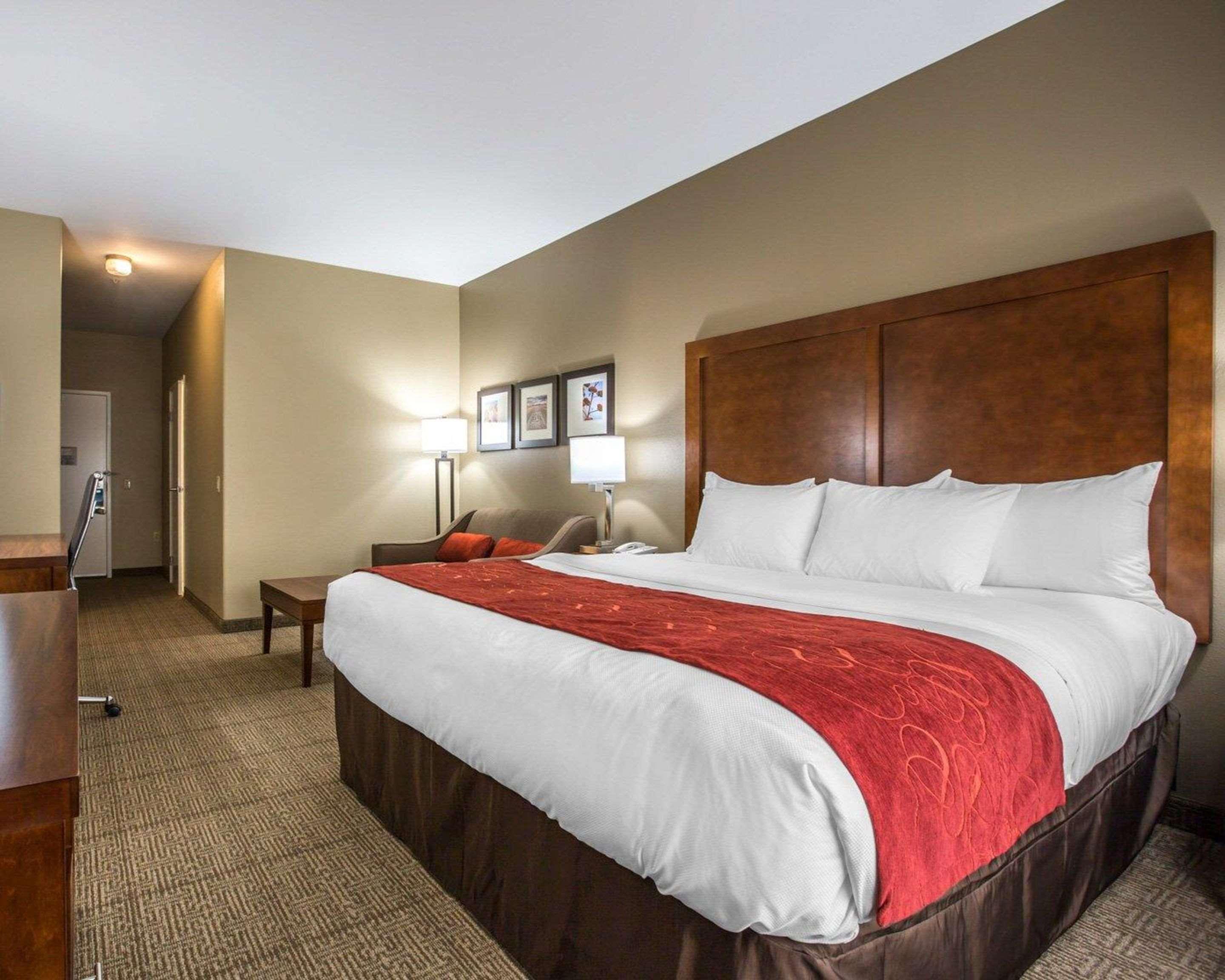 Comfort Suites Victorville-Hesperia Экстерьер фото