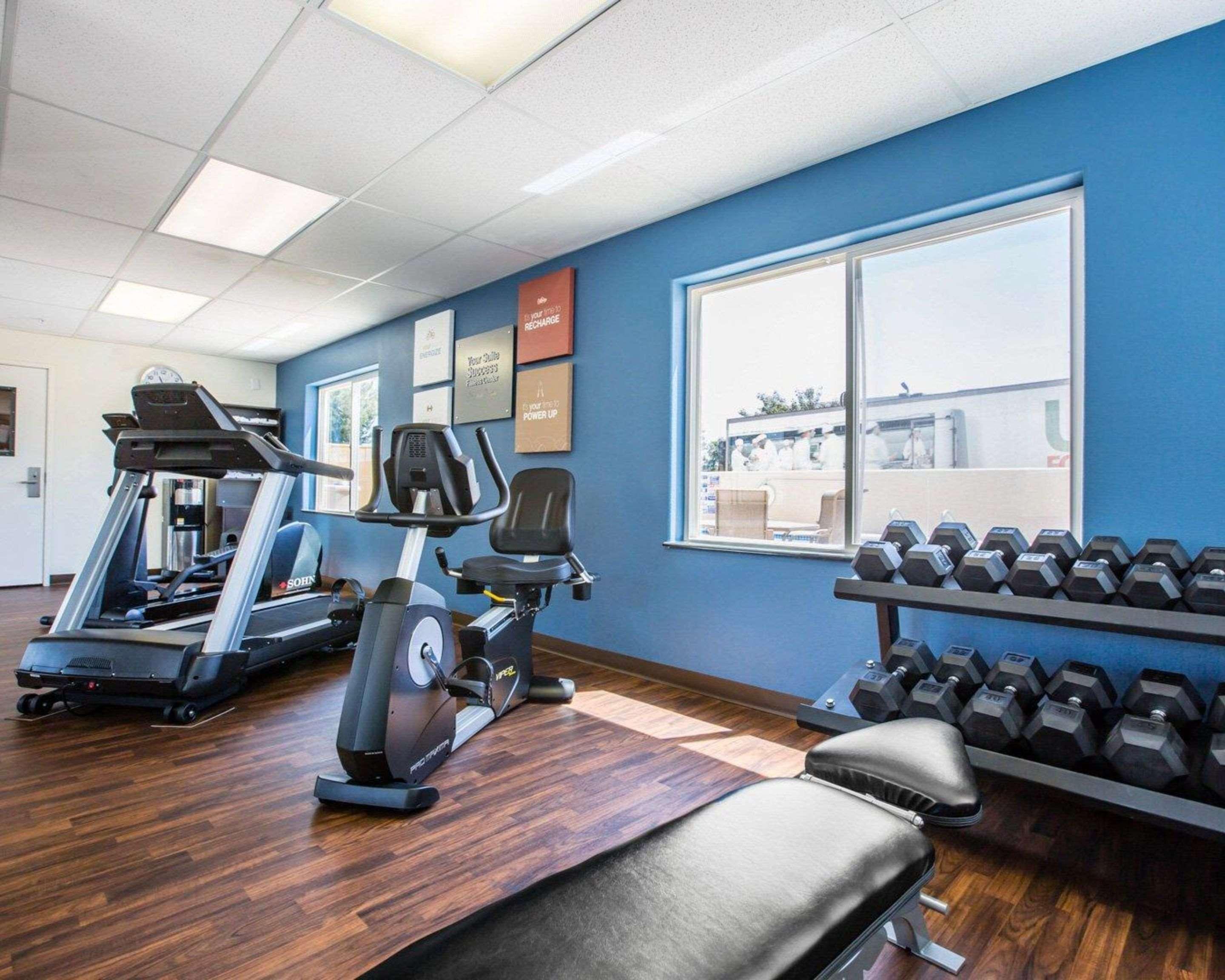 Comfort Suites Victorville-Hesperia Экстерьер фото